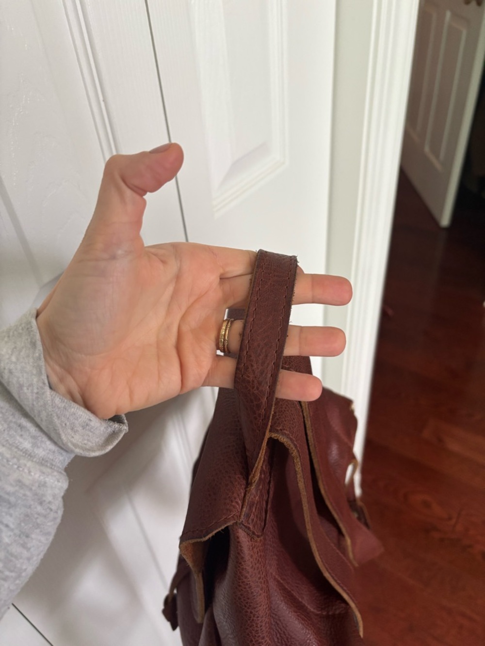 Portland Leather Nutmeg Brown Pebbled Leather Bucket Backpack - Picture 6 of 13